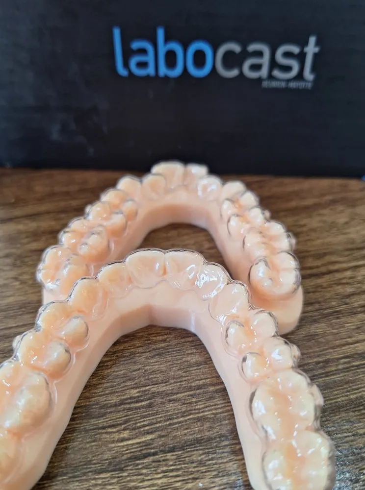 Upper denture on a model