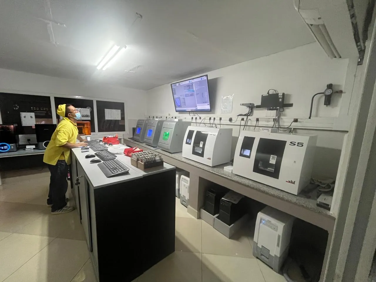 Milling and printing equipment